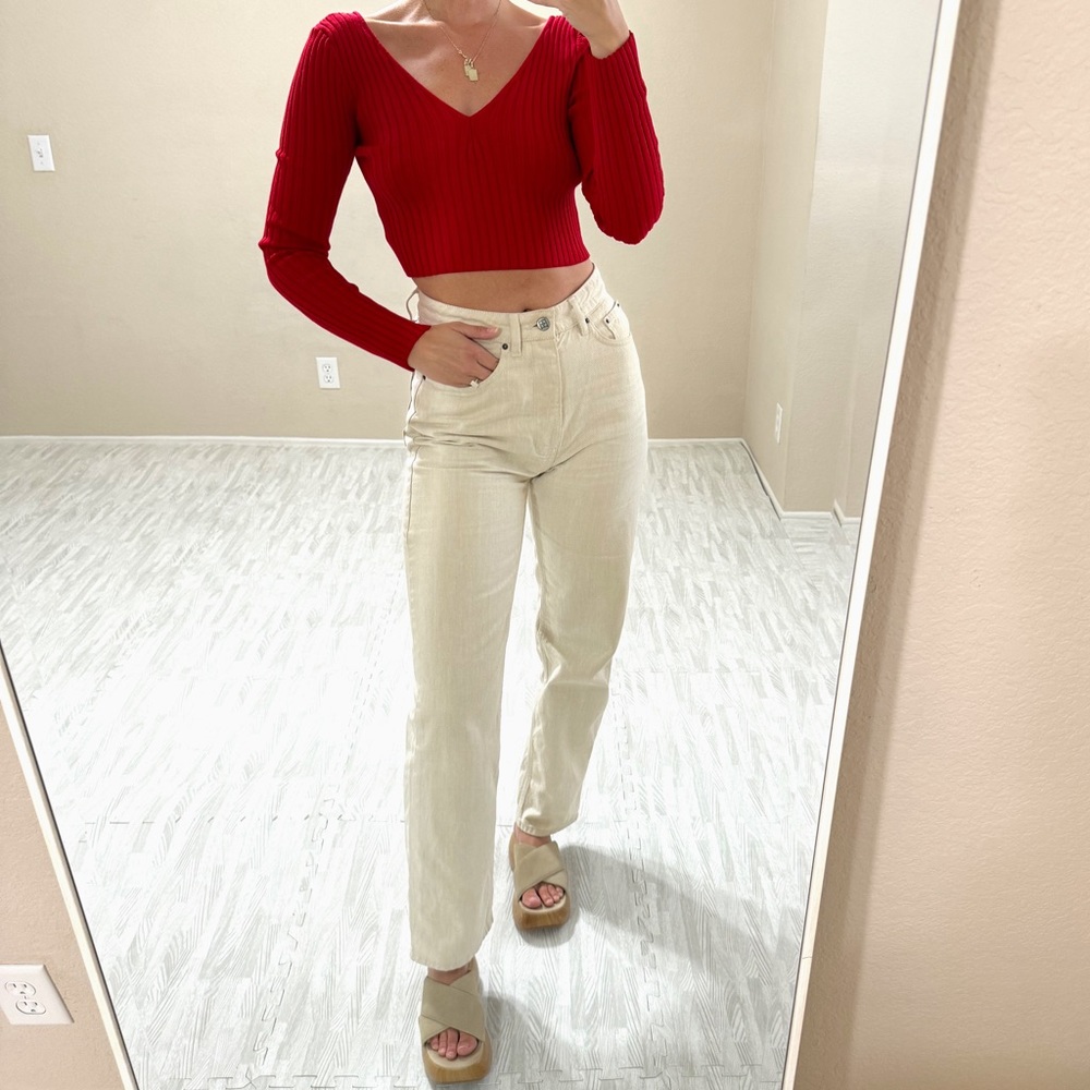 Hera Collection Ribbed Cropped Top - Picture 9 of 13